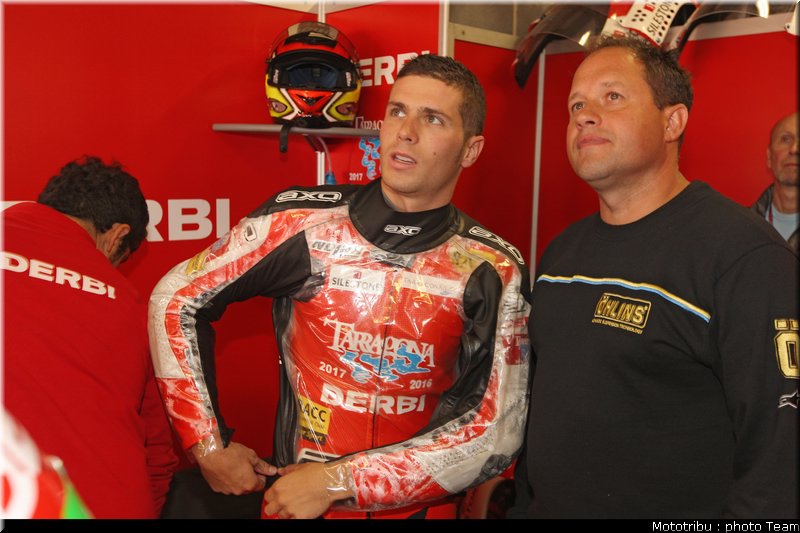125_olive_1_motogp_donington2009