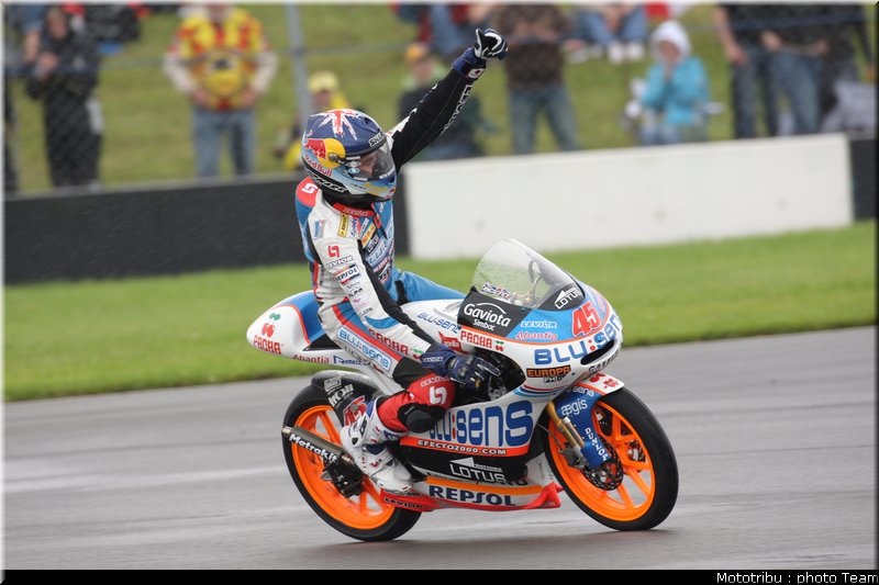125_redding_13_motogp_donington2009