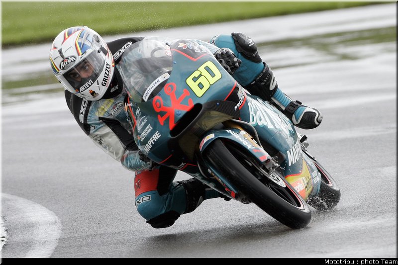 125_simon_01_motogp_donington2009