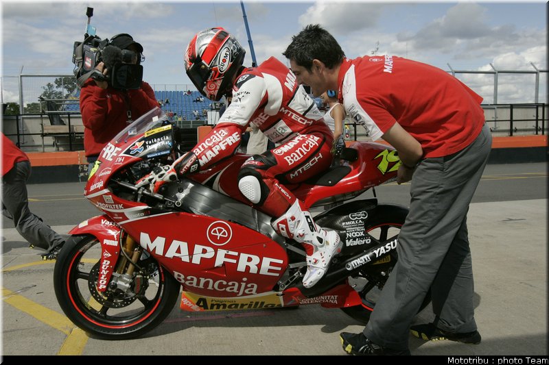 250_bautista_06_motogp_donington2009