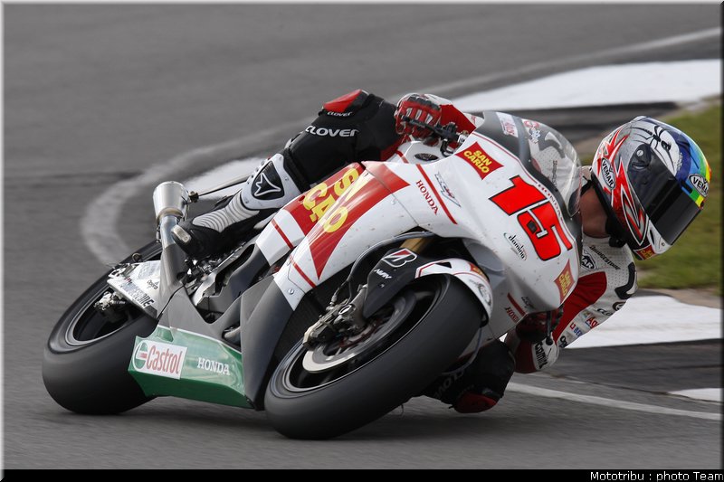 motogp_deangelis_17_donington2009