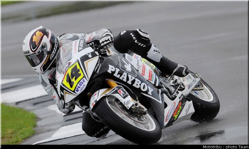 motogp_depuniet_01_donington2009