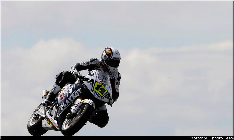 motogp_depuniet_03_donington2009