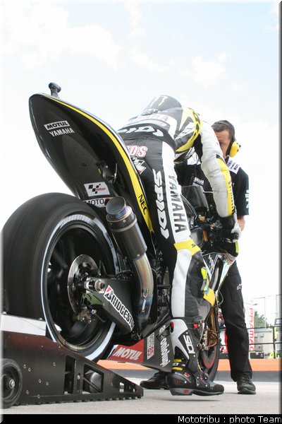 motogp_edwards_16_donington2009