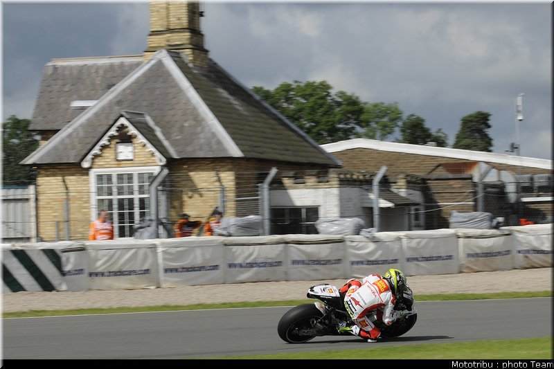 motogp_elias_12_donington2009