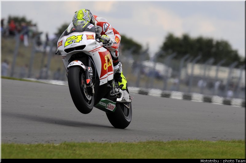 motogp_elias_23_donington2009