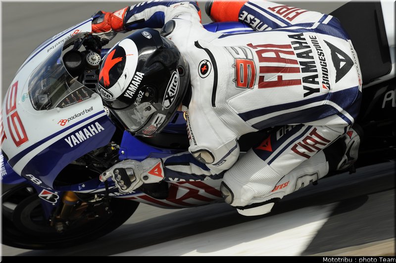 motogp_lorenzo_01_donington2009