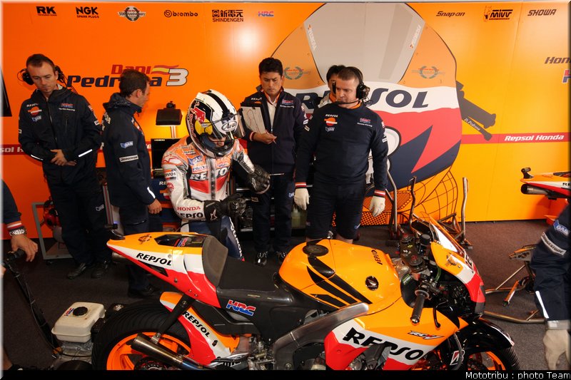 motogp_pedrosa_07_donington2009