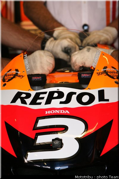 motogp_pedrosa_19_donington2009