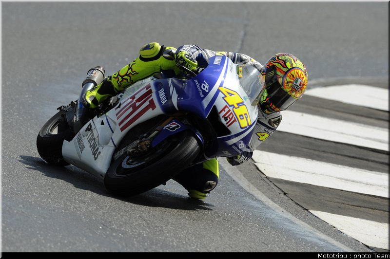 motogp_rossi_01_donington2009