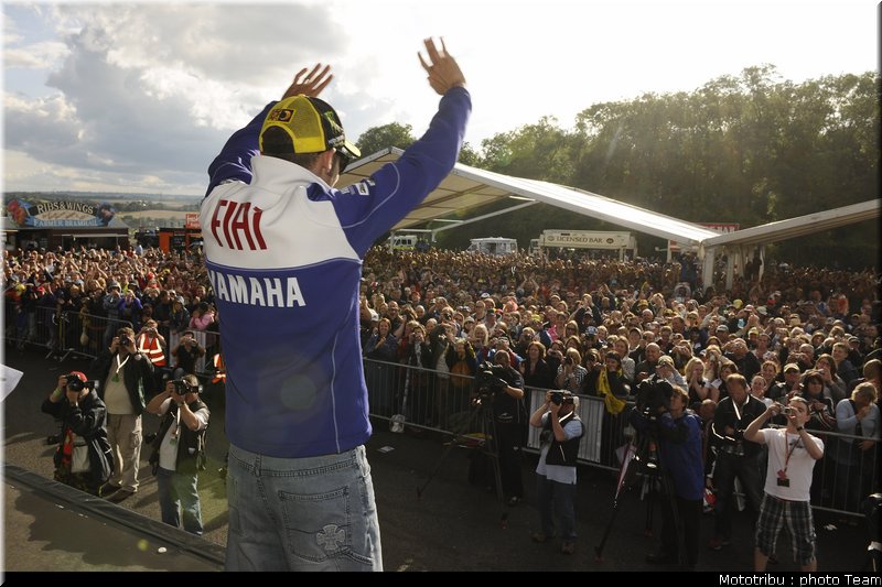 motogp_rossi_07_donington2009