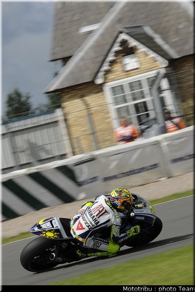 motogp_rossi_08_donington2009