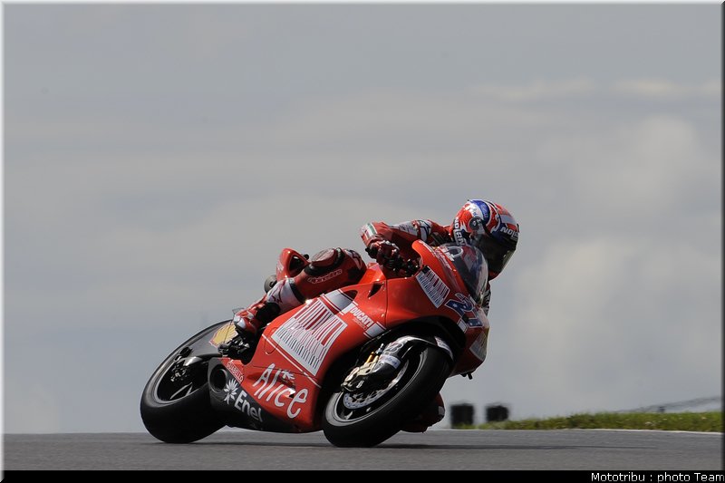 motogp_stoner_18_donington2009