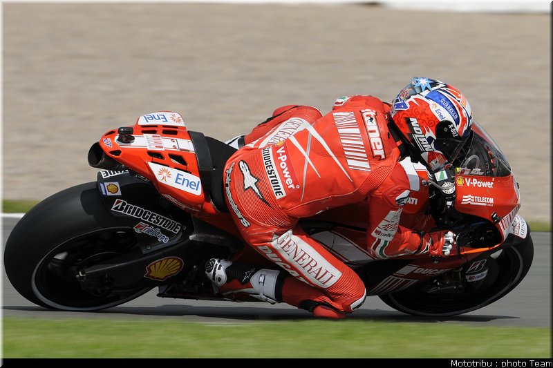 motogp_stoner_19_donington2009