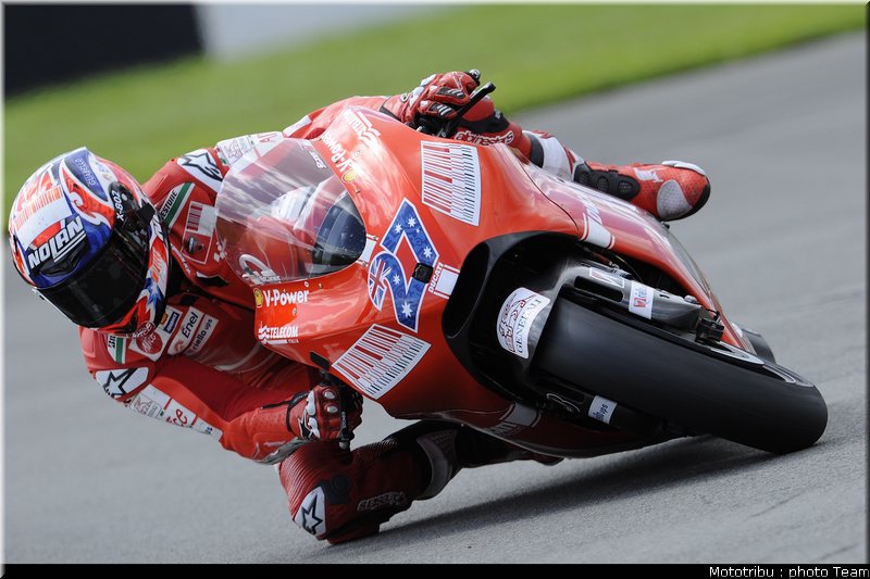 motogp_stoner_25_donington2009