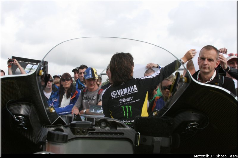 motogp_tech3_01_donington2009
