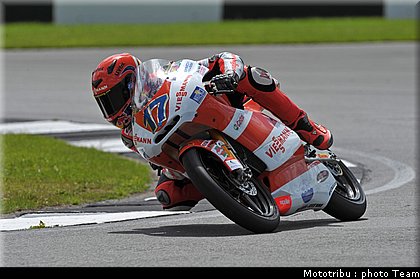 125_bradl_05_motogp_donington2009.jpg
