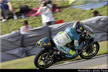 125_gadea_5_motogp_donington2009.jpg