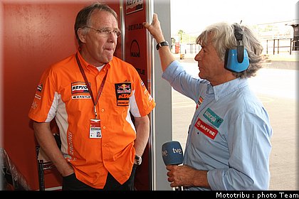 125_ktm_2_motogp_donington2009.jpg