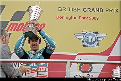 125_simon_10_motogp_donington2009.jpg