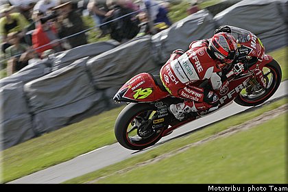 250_bautista_05_motogp_donington2009.jpg