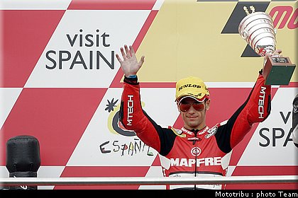 250_bautista_09_motogp_donington2009.jpg