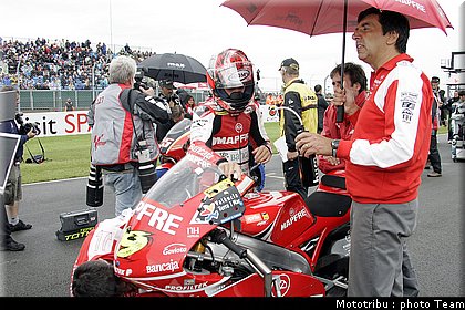 250_bautista_10_motogp_donington2009.jpg