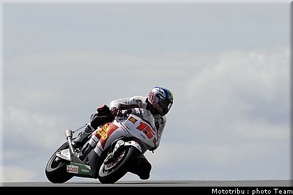 motogp_deangelis_08_donington2009.jpg