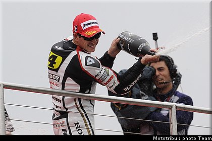 motogp_depuniet_06_donington2009.jpg