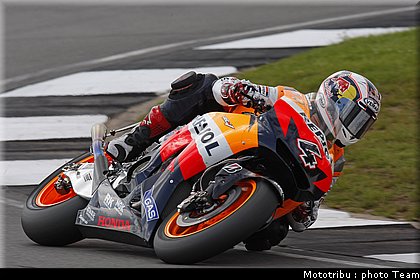 motogp_dovizioso_16_donington2009.jpg