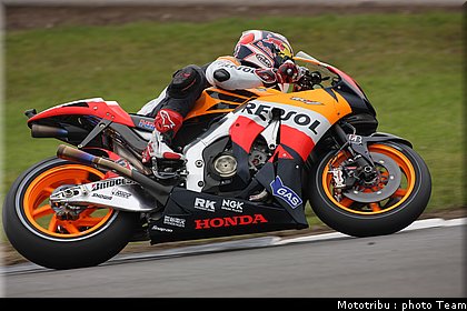 motogp_dovizioso_20_donington2009.jpg
