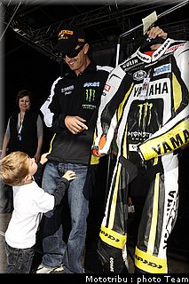 motogp_edwards_03_donington2009.jpg