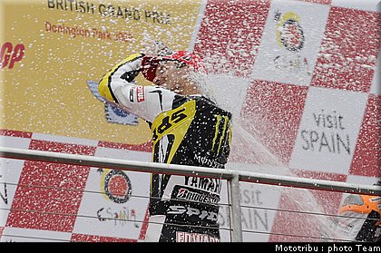 motogp_edwards_19_donington2009.jpg