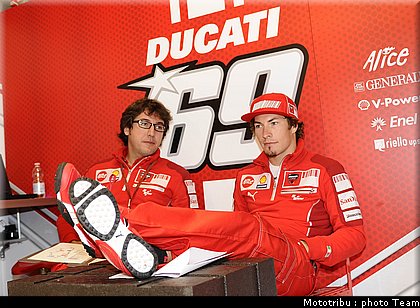 motogp_hayden_03_donington2009.JPG