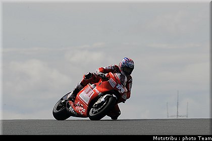 motogp_hayden_08_donington2009.jpg