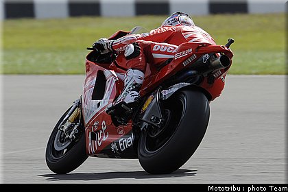 motogp_hayden_12_donington2009.jpg