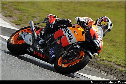 motogp_pedrosa_02_donington2009.jpg