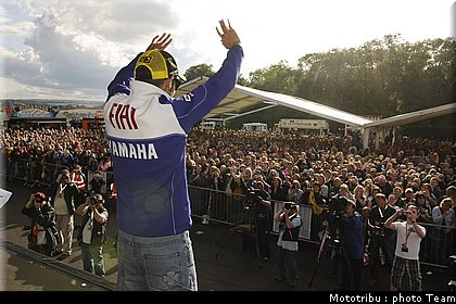 motogp_rossi_07_donington2009.jpg