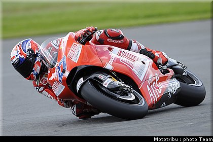 motogp_stoner_21_donington2009.jpg