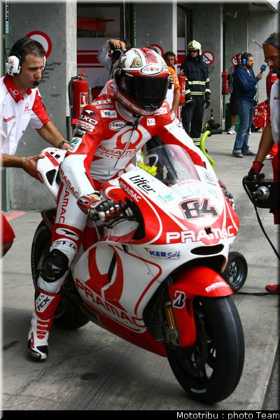 motogp_fabrizio_07_brno_2009