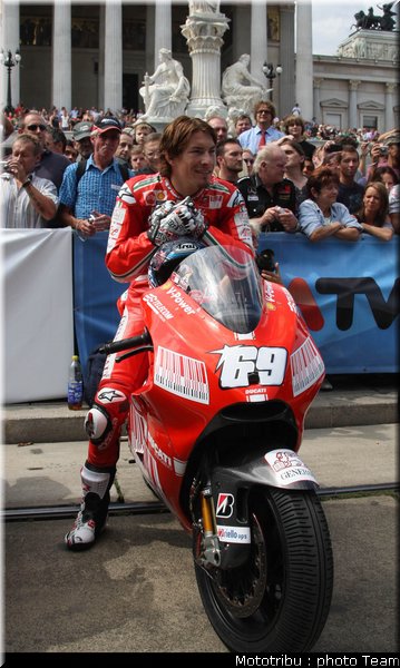 motogp_hayden_05_brno_2009