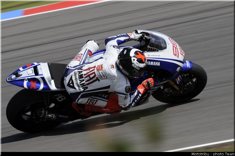 motogp_lorenzo_4_brno_2009