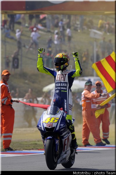 motogp_rossi_08_brno_2009