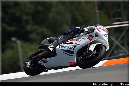 250_leonov_02_brno_2009.jpg