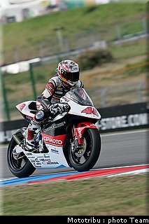 250_tomizawa_5_brno_2009.jpg