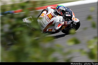 motogp_deangelis_07_brno_2009.jpg
