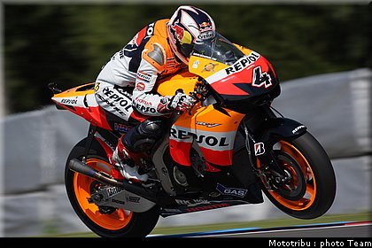motogp_dovizioso_15_brno_2009.jpg