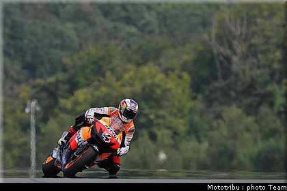 motogp_dovizioso_18_brno_2009.jpg