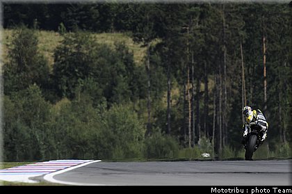 motogp_edwards_14_brno_2009.jpg