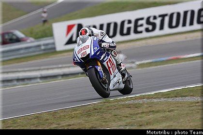 motogp_lorenzo_9_brno_2009.jpg